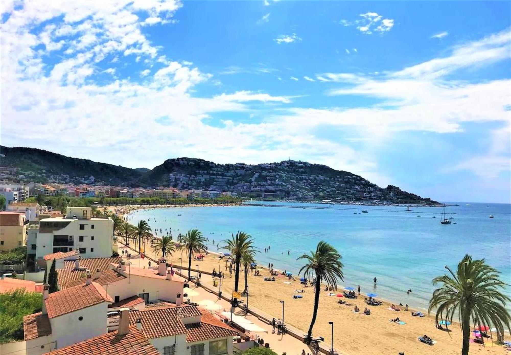 Apartamento En Roses A 2 Min De La Playa Con Vistas Al Mar Av-18 Жирона Экстерьер фото