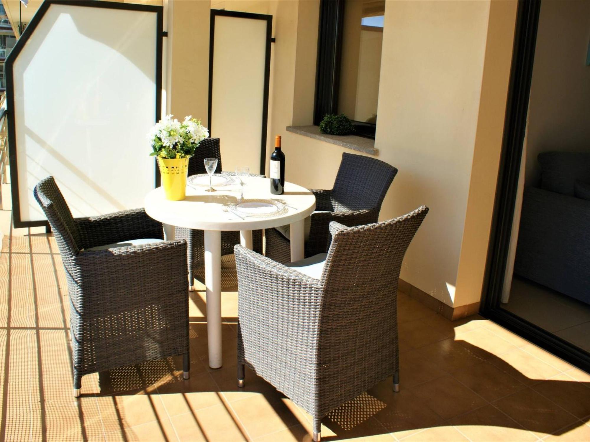 Apartamento En Roses A 2 Min De La Playa Con Vistas Al Mar Av-18 Жирона Экстерьер фото